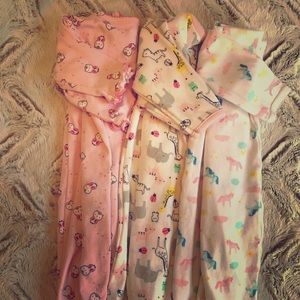 Carter’s animal pattern footed pajamas bundle